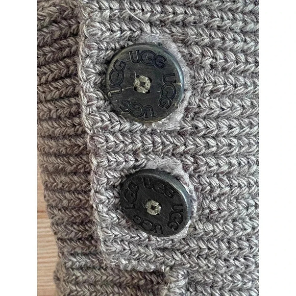 UGG Australia Girl's US 4 Gray Warm Twisted Cable Over The Knee Boots Pre-owned - Picture 9 of 10